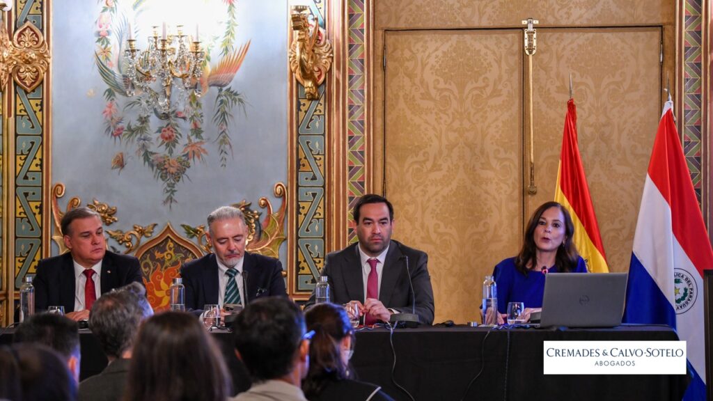 presentacion paraguay desk madrid